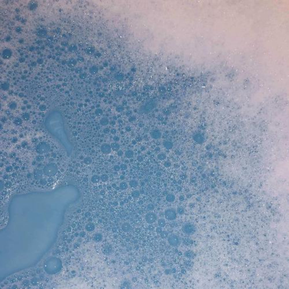 Calming Bubble Soak for Kids - Magnesium Sulphate Bubble Bath with Colour and Fragrance - Alleviates Muscle Aches and Pains, Reduces Hyperactivity, Promotes Sleep - Fun Epsom Salt Bath with Loads of Benefits for Children